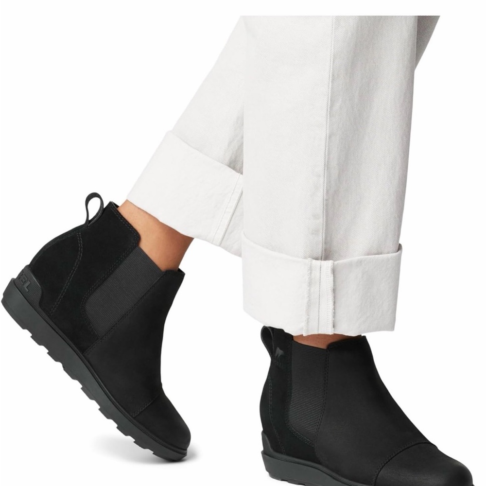 Women’s Sorel Boots - Picture 7 of 7